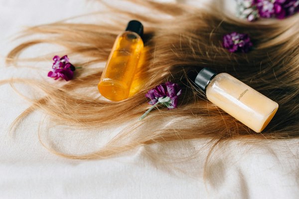 Les meilleurs produits Mielle pour sublimer vos cheveux.